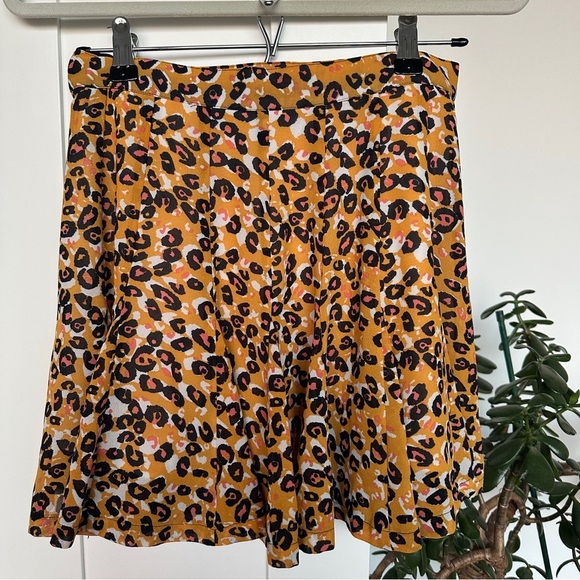 MINKPINK Orange and Pink Pleated Flowy Mini Skirt, EUC - Picture 3 of 5